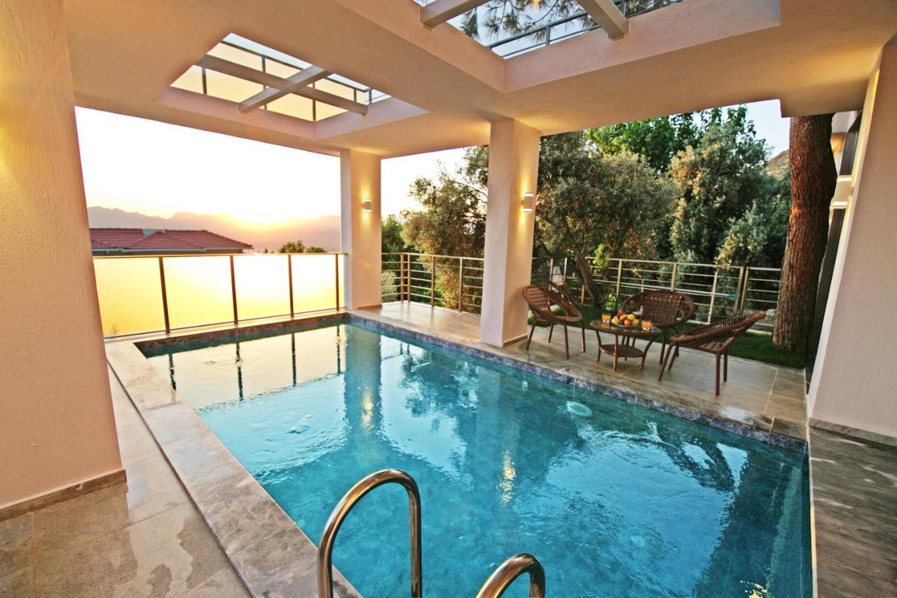 Villa With A Private Heated Pool, Jacuzzi, Overlooking Spectacular Views Of The Sea Κας Εξωτερικό φωτογραφία